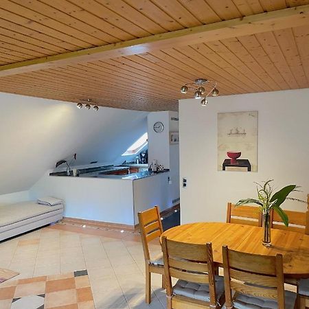 Geraeumiges Maisonette Apartment تودموس المظهر الخارجي الصورة