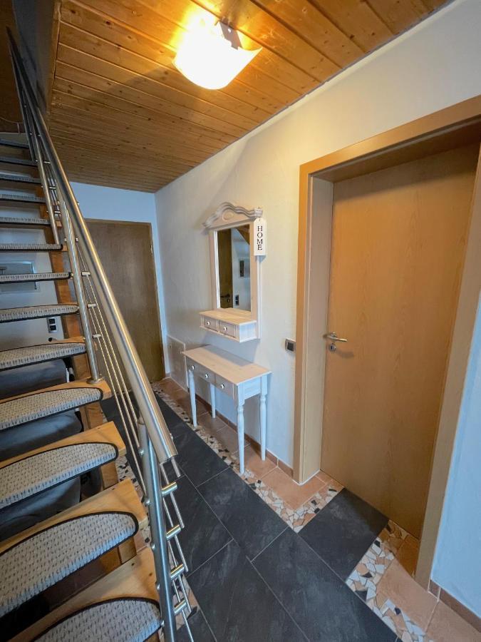Geraeumiges Maisonette Apartment تودموس المظهر الخارجي الصورة